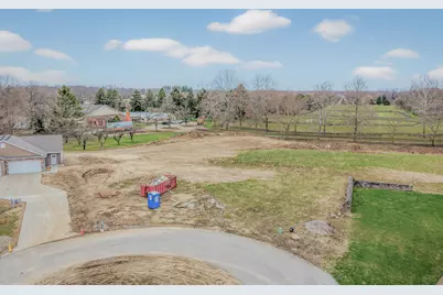 137 Lexington Pointe Drive #7, Niles, MI 49120 - Photo 7