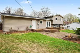 102 Elizabeth St, Buchanan, MI 49107 - Photo 25