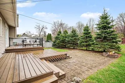 102 Elizabeth Street, Buchanan, MI 49107 - Photo 23