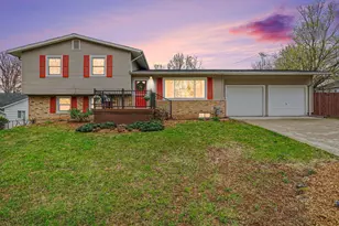 102 Elizabeth St, Buchanan, MI 49107 - Photo 1