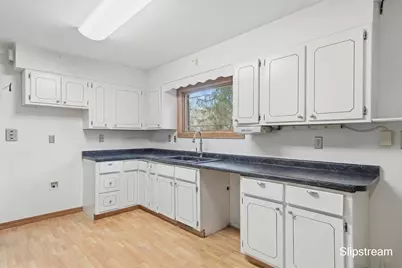 12390 Perry Road, Battle Creek, MI 49015 - Photo 5