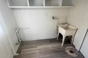 6206 Beech Daly Rd, Taylor, MI 48180 - Photo 7