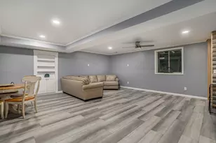 12349 N Sherman Lake Dr, Augusta, MI 49012 - Photo 25