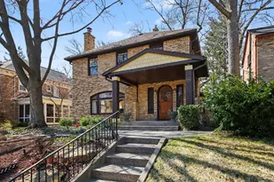 905 Giddings Ave SE, Grand Rapids, MI 49506 - Photo 3