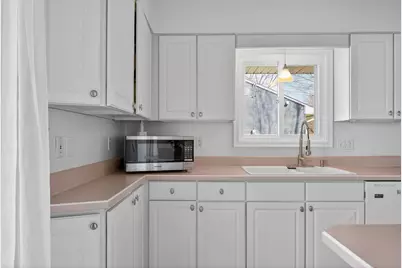 3442 Acacia Boulevard, Jackson, MI 49203 - Photo 11