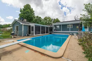 55081 Buckhorn Rd, Three Rivers, MI 49093 - Photo 9