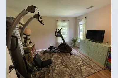 732 W Barrington Circle, Jackson, MI 49203 - Photo 17