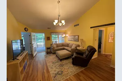 732 W Barrington Circle, Jackson, MI 49203 - Photo 9