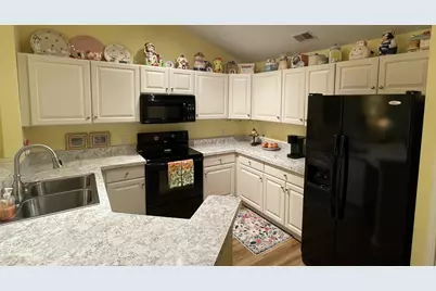 732 W Barrington Circle, Jackson, MI 49203 - Photo 5