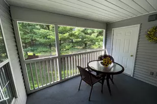 732 W Barrington Cir, Jackson, MI 49203 - Photo 25