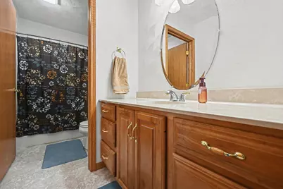 53126 Ridgeview Circle, Paw Paw, MI 49079 - Photo 17