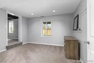 4372 Hunsberger Ave NE, Grand Rapids, MI 49525 - Photo 23