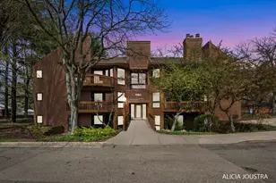 1296 Hillburn Ave NW, Grand Rapids, MI 49504 - Photo 1