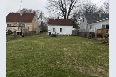 18852 Indian, Bedford, MI 48240 - Photo 3