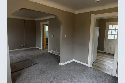 18852 Indian, Bedford, MI 48240 - Photo 7