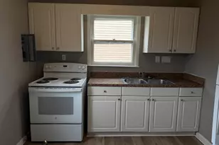 18852 Indian, Bedford, MI 48240 - Photo 11