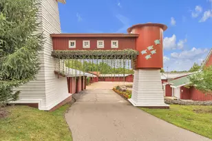 5105 Turtle Point Dr, Ann Arbor, MI 48105 - Photo 17