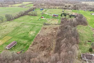 19579 Dutch Settlement St, Cassopolis, MI 49031 - Photo 9