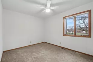 3171 Maple Villa Dr SE, Grand Rapids, MI 49508 - Photo 19