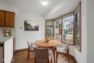 3171 Maple Villa Dr SE, Grand Rapids, MI 49508 - Photo 9