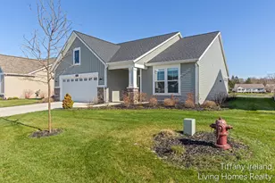 2911 Isle Grand Dr NE, Belmont, MI 49306 - Photo 3