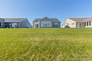 2911 Isle Grand Dr NE, Belmont, MI 49306 - Photo 27