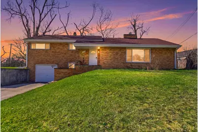 2220 E Stadium Boulevard, Ann Arbor, MI 48104 - Photo 3