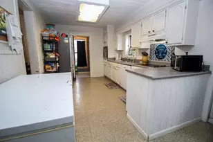 421 East St, Three Rivers, MI 49093 - Photo 23