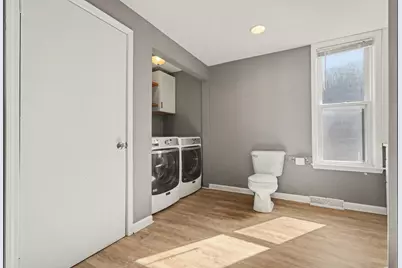 35 E 17th Street, Holland, MI 49423 - Photo 13