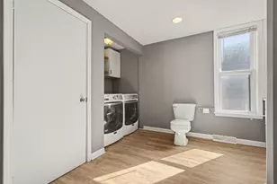 35 E 17th St, Holland, MI 49423 - Photo 13