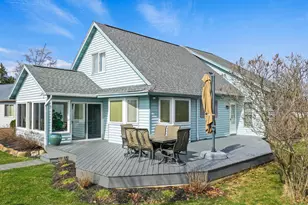 7201 Holiday Dr, Canadian Lakes, MI 49346 - Photo 5