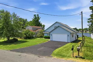 7201 Holiday Dr, Canadian Lakes, MI 49346 - Photo 57