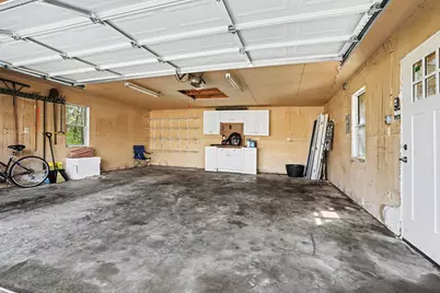 201 S Oak Street, Buchanan, MI 49107 - Photo 25