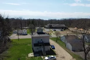 608 W Michigan, Paw Paw, MI 49079 - Photo 5