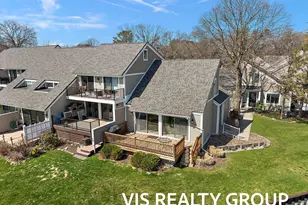 570 Wind Drift Ln, Spring Lake, MI 49456 - Photo 11