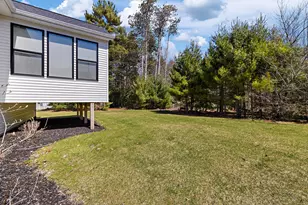 14692 Pine Dew Dr, Grand Haven, MI 49417 - Photo 35