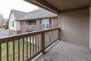 28471 Carlton Way Dr, Novi, MI 48377 - Photo 7