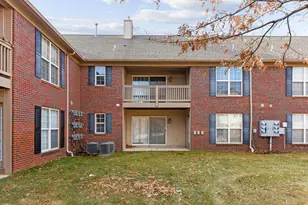 28471 Carlton Way Dr, Novi, MI 48377 - Photo 33