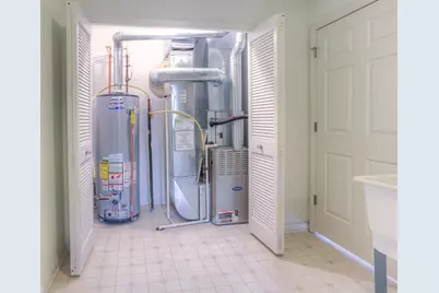 28471 Carlton Way Drive, Novi, MI 48377 - Photo 29