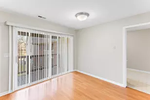 28471 Carlton Way Dr, Novi, MI 48377 - Photo 17