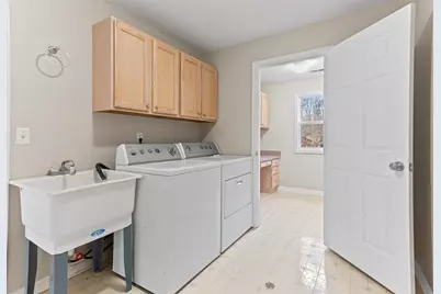 28471 Carlton Way Drive, Novi, MI 48377 - Photo 27