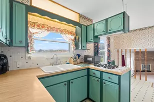 683 Shannon Dr, Union City, MI 49094 - Photo 7