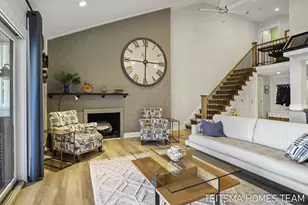 400 Lakeview Ct, Spring Lake, MI 49456 - Photo 7