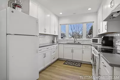 400 Lakeview Court #25D, Spring Lake, MI 49456 - Photo 63