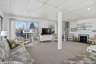 400 Lakeview Ct, Spring Lake, MI 49456 - Photo 65