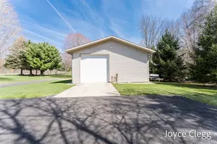 4596 Jack Pine Dr, Holland, MI 49423 - Photo 53