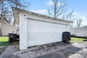 155 Winona St, Bronson, MI 49028 - Photo 15