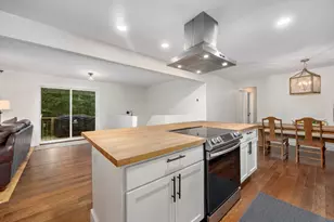 1059 Cumberland Ave SE, Lowell, MI 49331 - Photo 7