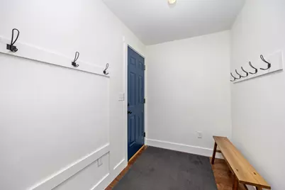 1059 Cumberland Avenue SE, Lowell, MI 49331 - Photo 5