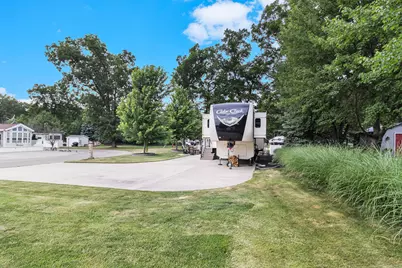 9909 S Paradise Circle #92, Baldwin, MI 49304 - Photo 3